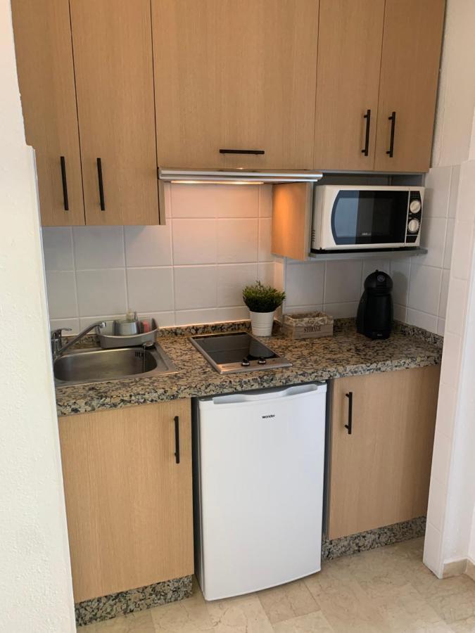 Amazing Frontline Sea Views Studio Apartment Castillo Del Vigia Torremolinos Eksteriør billede
