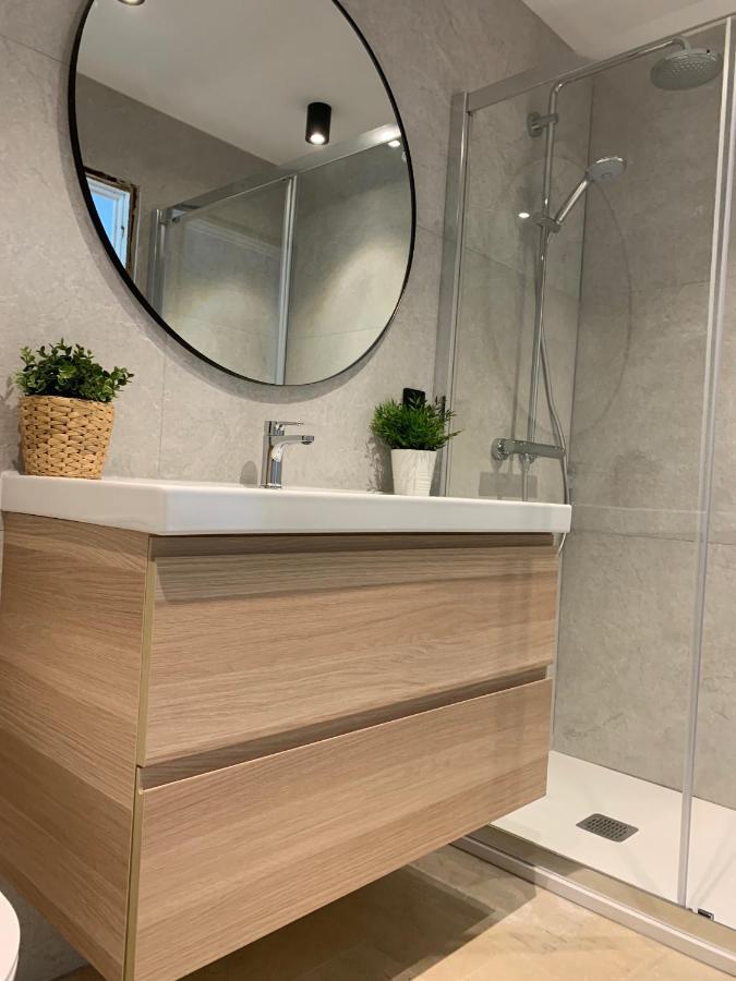 Amazing Frontline Sea Views Studio Apartment Castillo Del Vigia Torremolinos Eksteriør billede