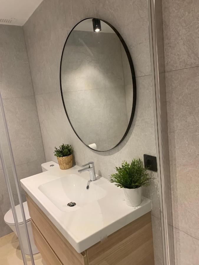 Amazing Frontline Sea Views Studio Apartment Castillo Del Vigia Torremolinos Eksteriør billede